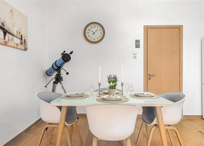 Διαμέρισμα Dennis Center Elegant 2