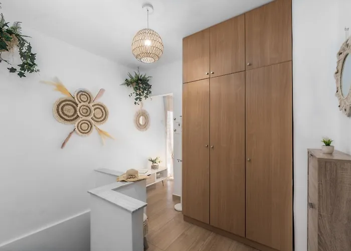 Διαμέρισμα Dennis Center Elegant 2 *